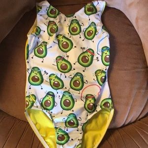 Aesin Leo size child large (CL)